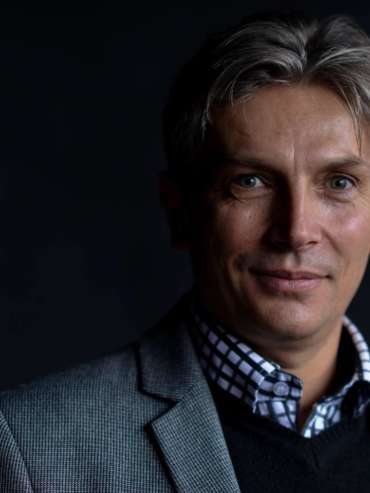 Dragan Jović